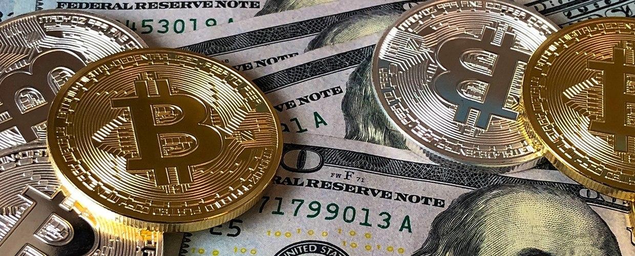 نبرد دلار و بیتکوین نبرد دلار و بیتکوین