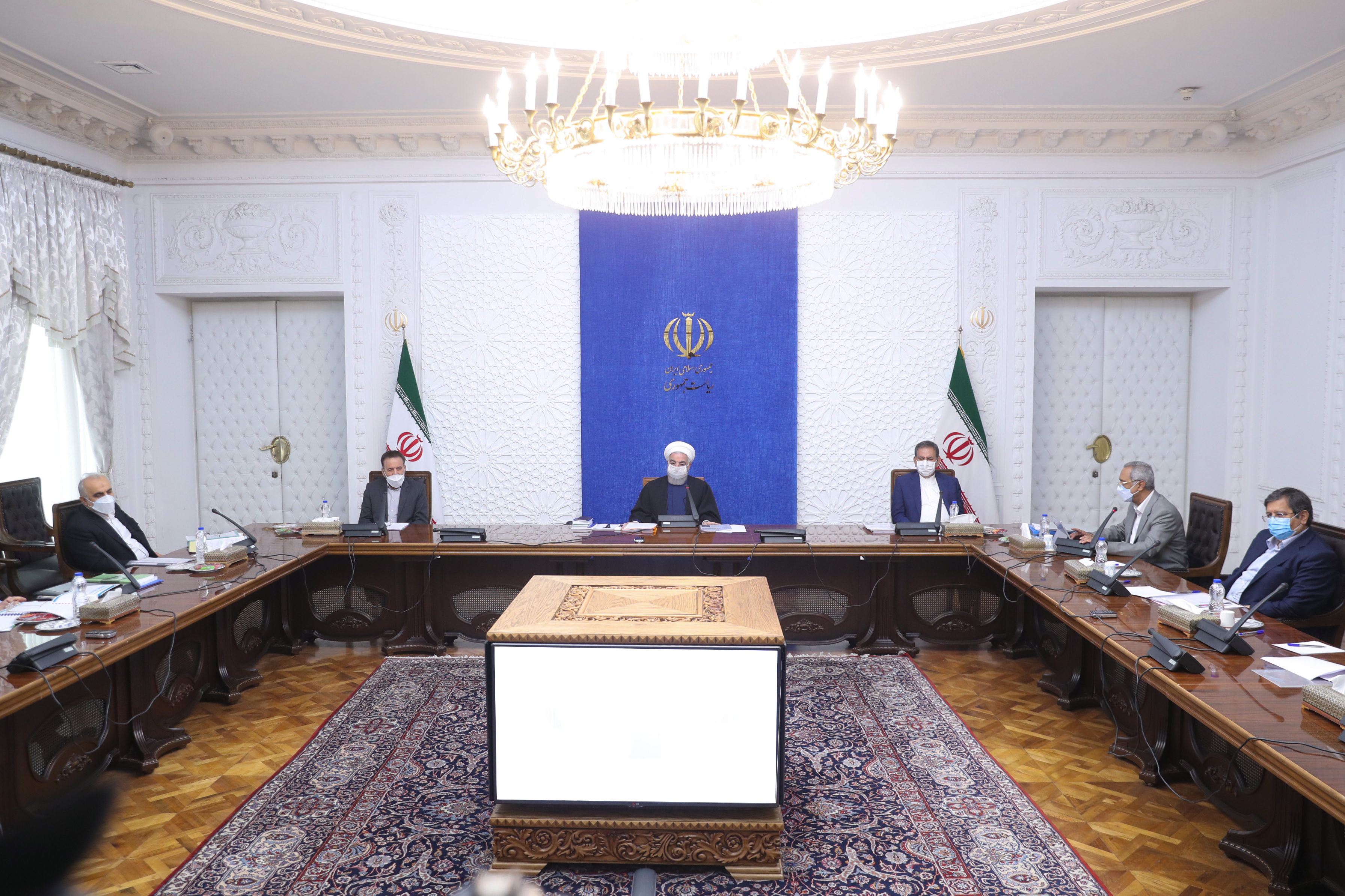 حمایت از سرمایهگذاری برای تولید نیازمند ثبات اقتصادی است/ اقدامات لازم برای ساماندهی بازار با سرعت بیشتری انجام شود حمایت از سرمایهگذاری برای تولید نیازمند ثبات اقتصادی است/ اقدامات لازم برای ساماندهی بازار با سرعت بیشتری انجام شود