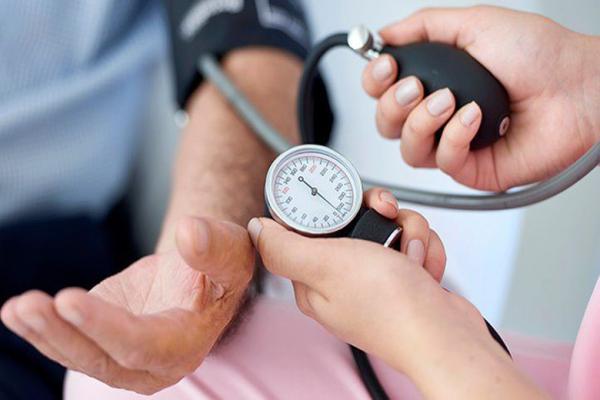 بهترین داروهای گیاهی برای درمان فشار خون بالا