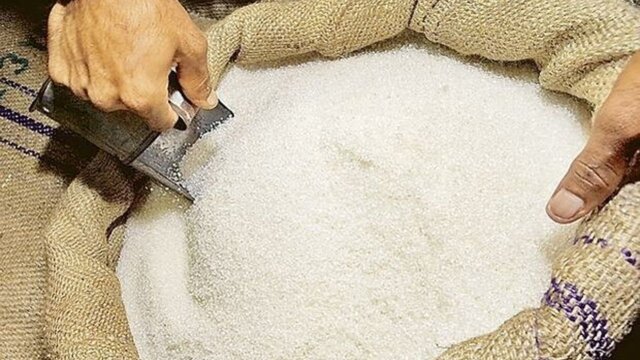 حذف معافیت مالیاتی شکر از فردا حذف معافیت مالیاتی شکر از فردا