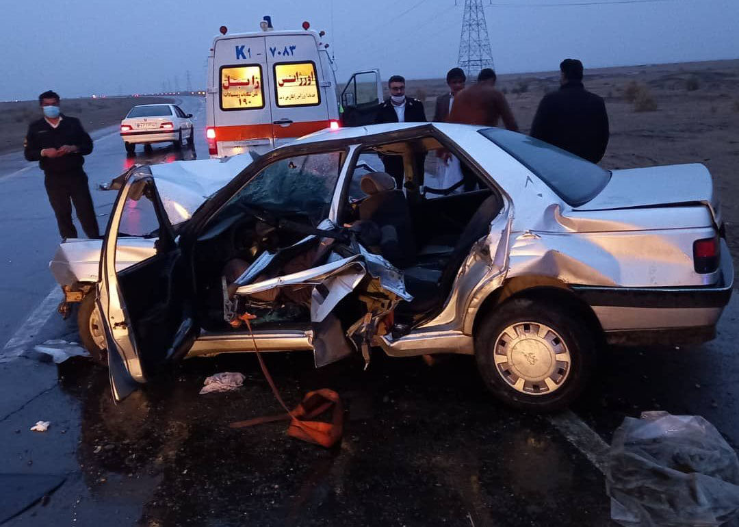 مرگ ۳ نفر در تصادف جاده ای در زاهدان مرگ ۳ نفر در تصادف جاده ای در زاهدان
