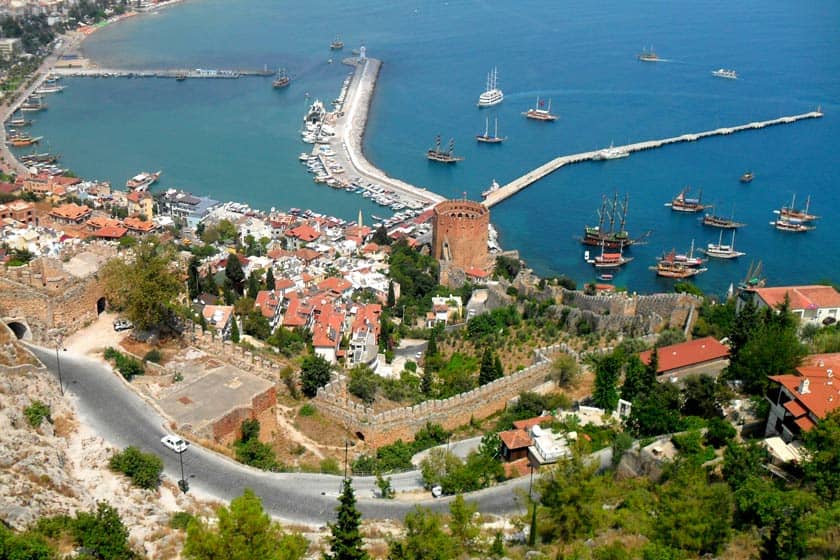 تور هوایی آلانیا چند ؟ ( جدول)