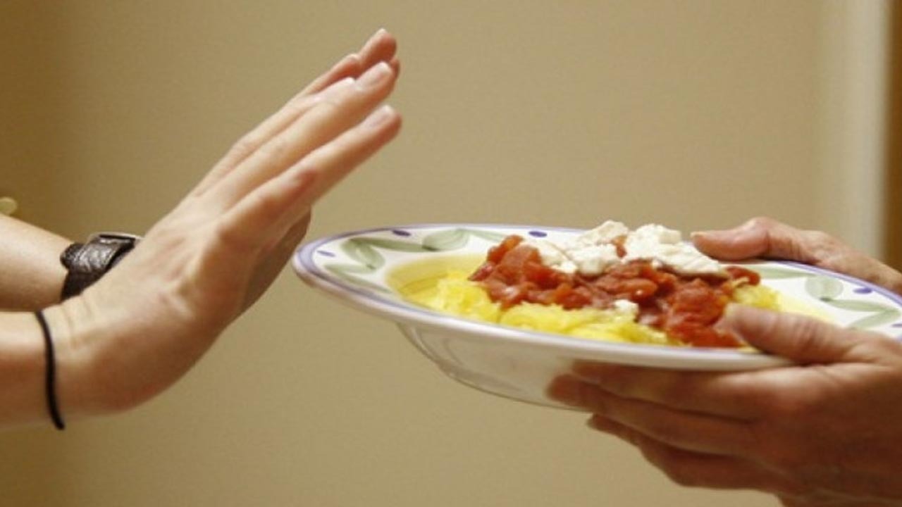چرا شام نخوردن برای بدن مضر است؟ چرا شام نخوردن برای بدن مضر است؟