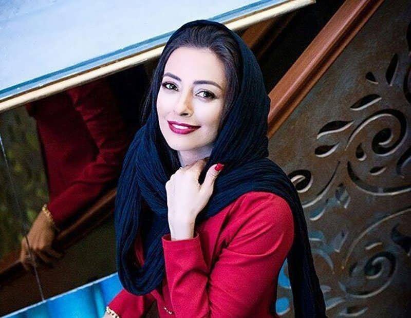 عکس جدید نفیسه روشن با مادرش عکس جدید نفیسه روشن با مادرش
