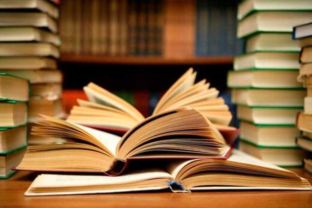 عشق جنجالی سلبریتیها به دنیای ادبیات عشق جنجالی سلبریتیها به دنیای ادبیات