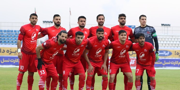 نماینده تبریز در مجلس: تعلل در روند واگذاری تراکتور را پیگیری می کنیم نماینده تبریز در مجلس: تعلل در روند واگذاری تراکتور را پیگیری می کنیم
