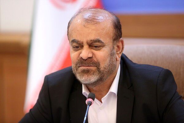 وزیر راه و شهرسازی ایران وارد بغداد شد وزیر راه و شهرسازی ایران وارد بغداد شد