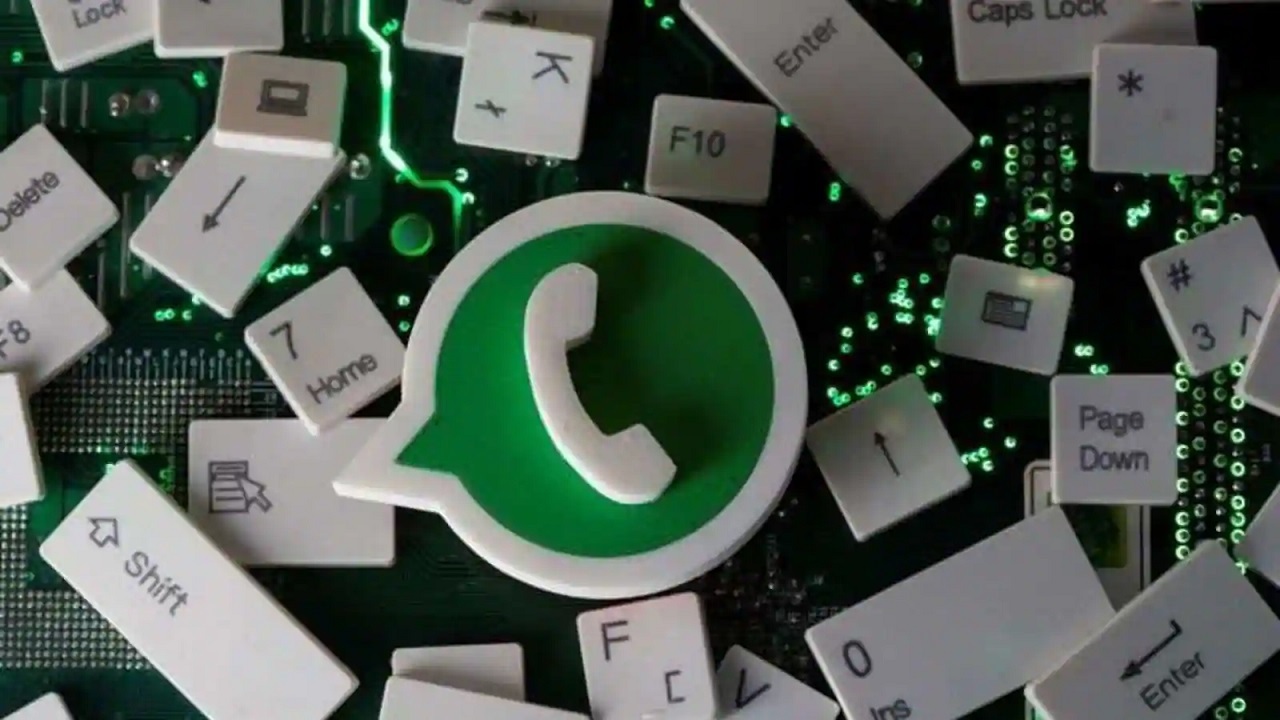 چگونه در واتساپ نام خود را پنهان کنیم؟