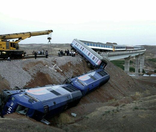خط آهن شمال بازگشایی شد خط آهن شمال بازگشایی شد