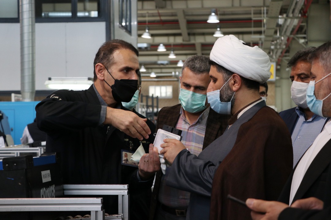 تلاش مجلس برای رفع مشکلات در صنعت خودروسازی تلاش مجلس برای رفع مشکلات در صنعت خودروسازی