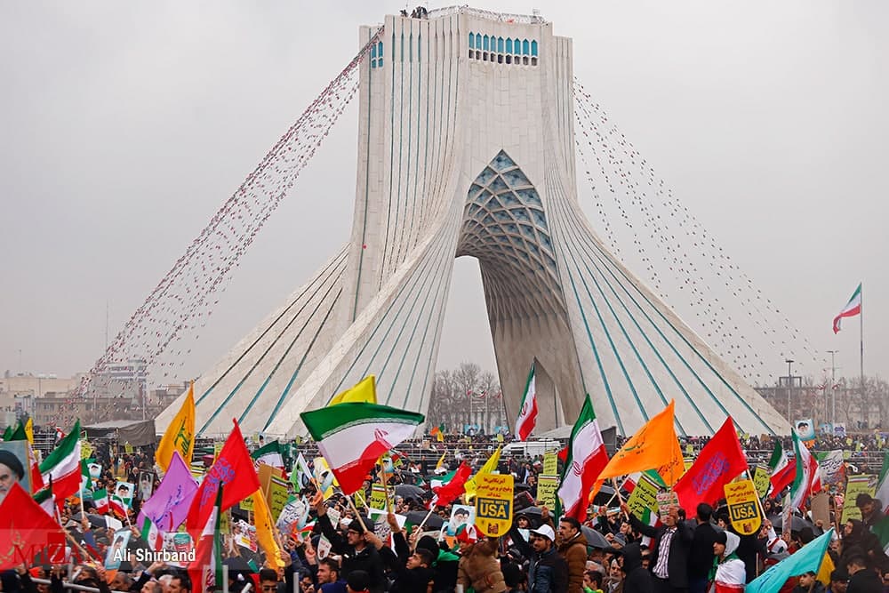 احتمال لغو راهپیمایی ۲۲ بهمن وجود دارد احتمال لغو راهپیمایی ۲۲ بهمن وجود دارد
