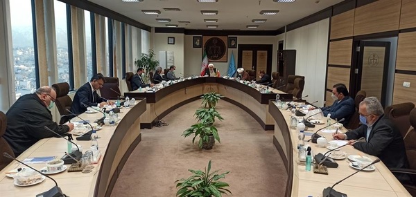 برخورد جدی و قاطع با فساد، منافاتی با رعایت حقوق متهمان ندارد برخورد جدی و قاطع با فساد، منافاتی با رعایت حقوق متهمان ندارد