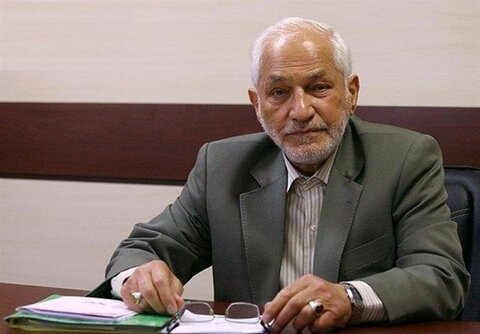 چه کسی هواپیمای حامل امام در ۱۲ بهمن ۵۷ را بیمه کرد؟ چه کسی هواپیمای حامل امام در ۱۲ بهمن ۵۷ را بیمه کرد؟