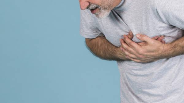 نحوه تشخیص فوری و اورژانس ایست قلبی نحوه تشخیص فوری و اورژانس ایست قلبی