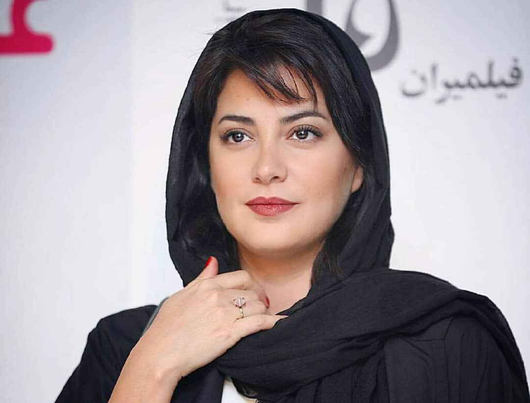 تیپ ناهماهنگی که طناز طباطبایی برای جشنوراه فجر زد + عکس تیپ ناهماهنگی که طناز طباطبایی برای جشنوراه فجر زد + عکس