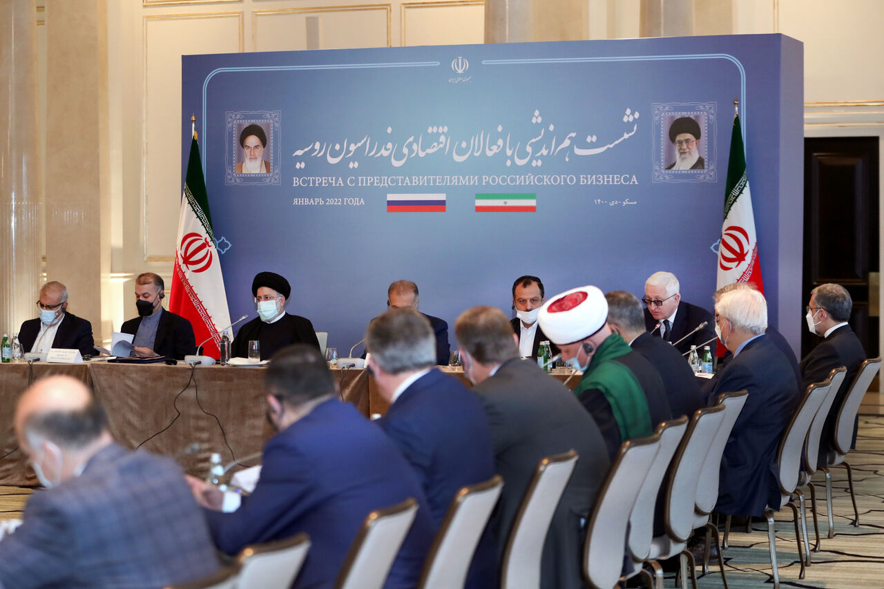 مشکل صادرات محصولات ممنوعه ایران به روسیه رفع شد مشکل صادرات محصولات ممنوعه ایران به روسیه رفع شد