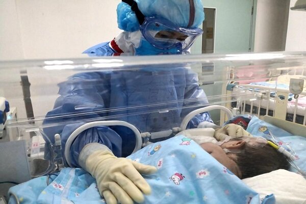 افزایش ابتلای کودکان و نوزادان به اومیکرون افزایش ابتلای کودکان و نوزادان به اومیکرون
