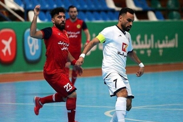 جشنواره گل گیتی پسند مقابل فردوس قم جشنواره گل گیتی پسند مقابل فردوس قم
