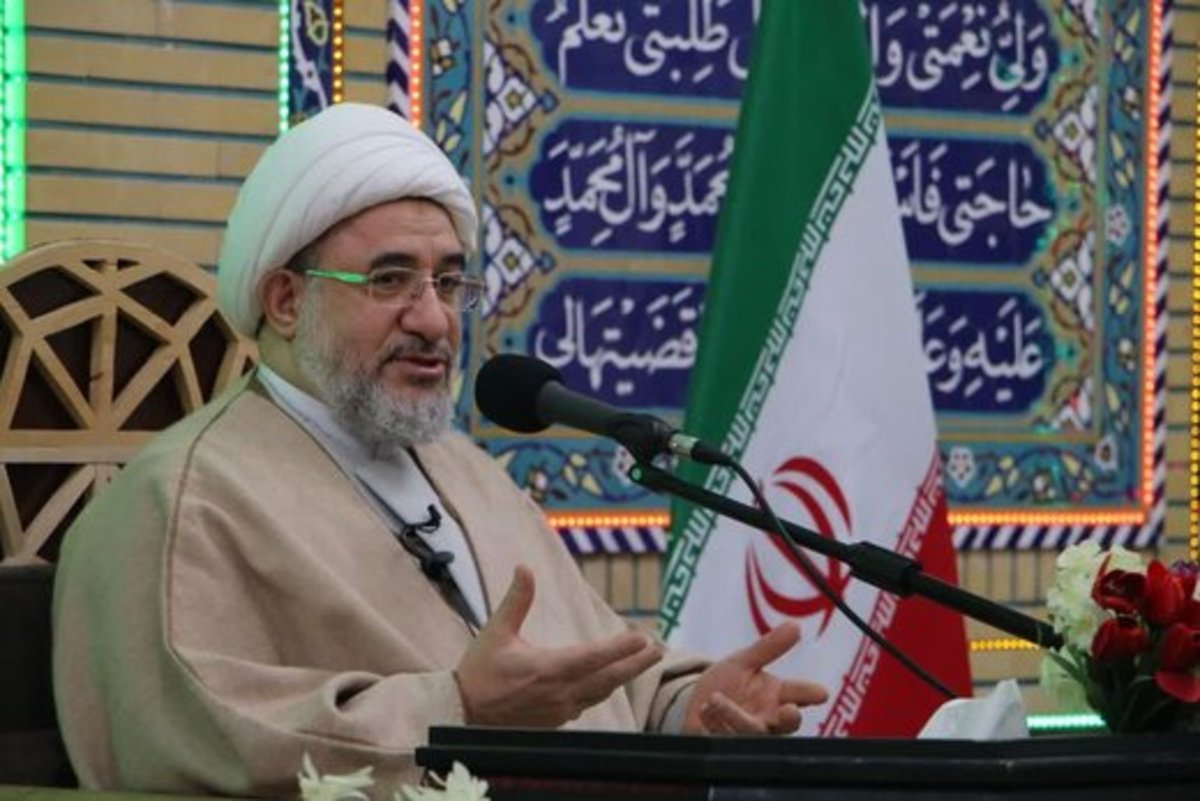 دشمن هر جنسی را رهبری می گوید ارزان شود، گران می کند! دشمن هر جنسی را رهبری می گوید ارزان شود، گران می کند!