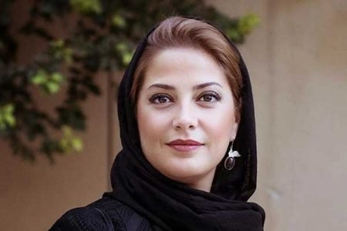 اشک های طناز طباطبایی هنگام دریافت سیمرغ بلورین + فیلم