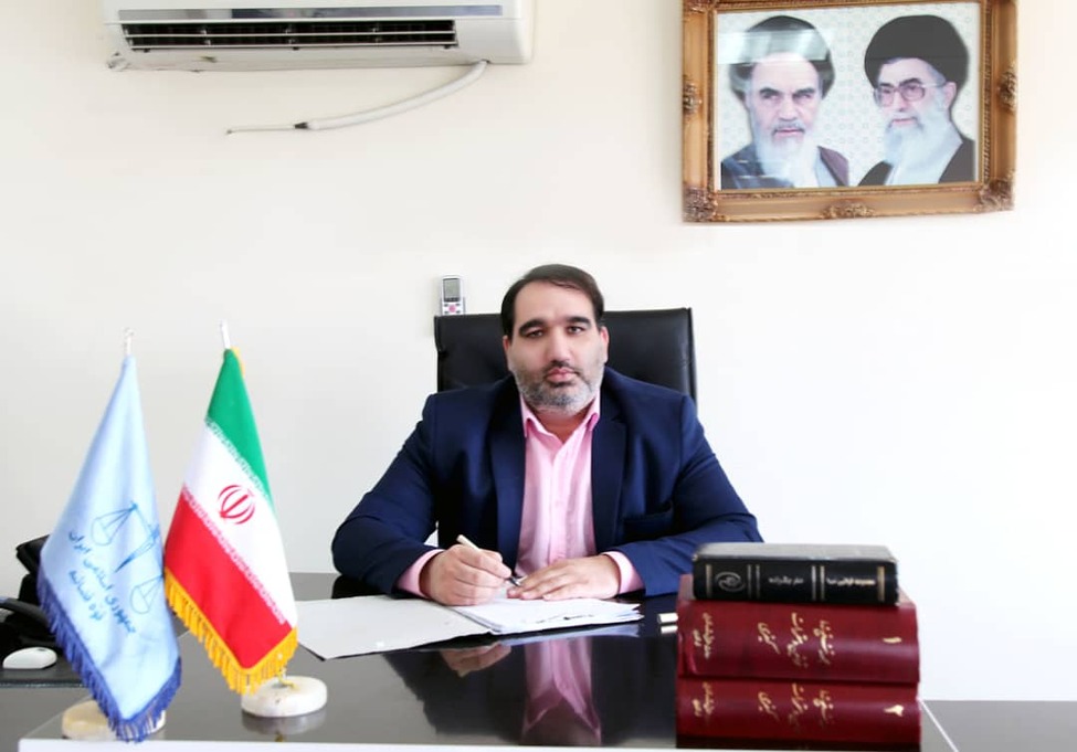 کشف شبکه فساد اقتصادی در شهرداری جیرفت کشف شبکه فساد اقتصادی در شهرداری جیرفت