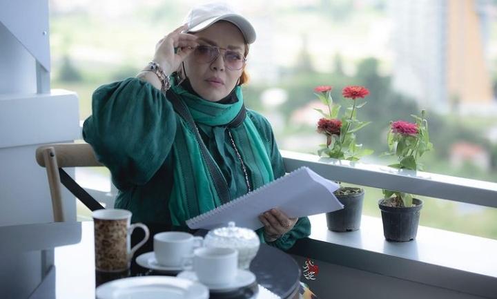 اکسسوری های غول پیکر بهاره رهنما! + عکس اکسسوری های غول پیکر بهاره رهنما! + عکس