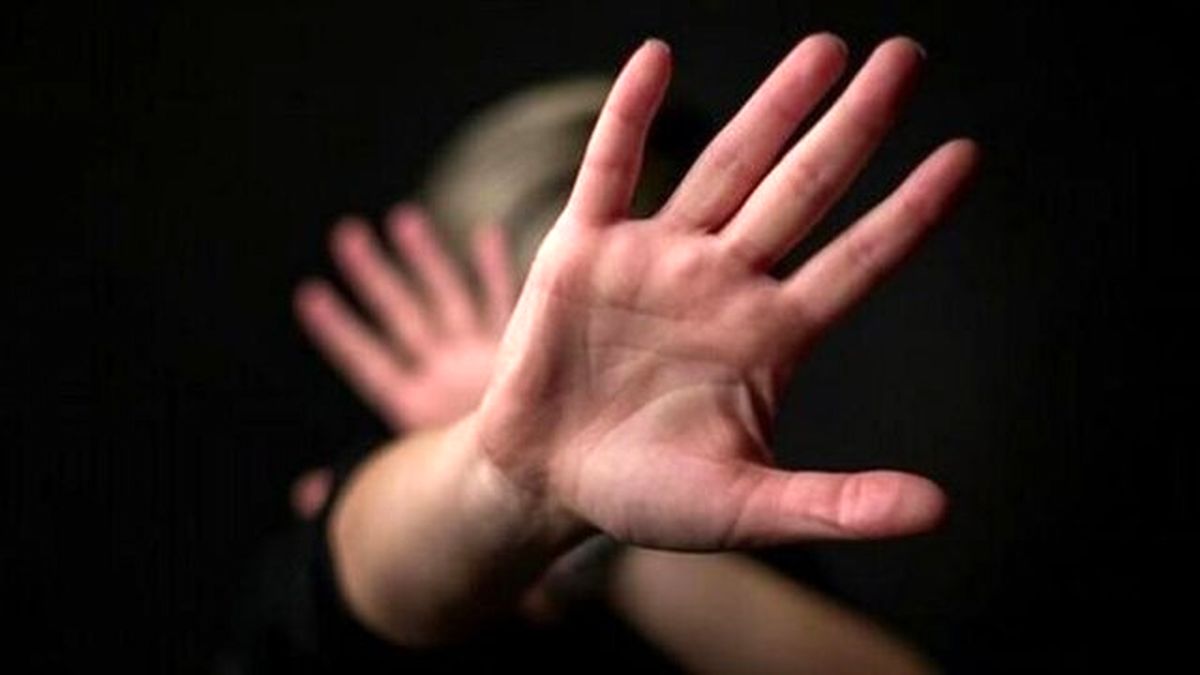 بررسی جنایت علیه دختر ۱۷ ساله اهوازی در مجلس بررسی جنایت علیه دختر ۱۷ ساله اهوازی در مجلس