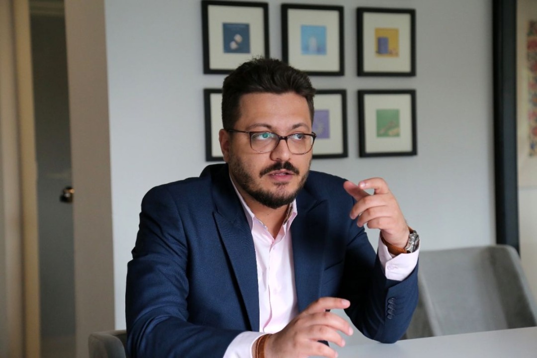 انتقاد مدیر پورتفوی صندوق سرو نسبت به عملکرد ناظر بازار انتقاد مدیر پورتفوی صندوق سرو نسبت به عملکرد ناظر بازار