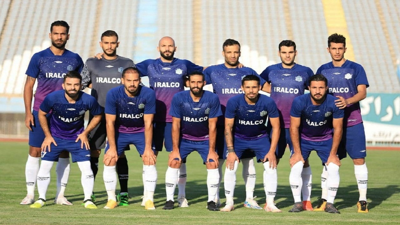 پنجره نقل و انتقالات ذوب‌ آهن باز شد