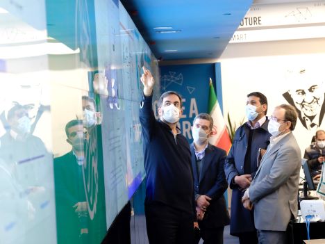 بازدید جمعی از اعضای هیات رییسه مجلس از مرکز مانیتورینگ پلتفرمهای دیجیتال همراه اول بازدید جمعی از اعضای هیات رییسه مجلس از مرکز مانیتورینگ پلتفرمهای دیجیتال همراه اول