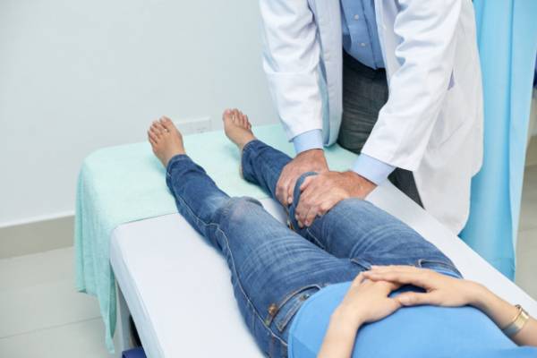 کاهش درد طولانیمدت جراحی زانو با این روش کاهش درد طولانیمدت جراحی زانو با این روش