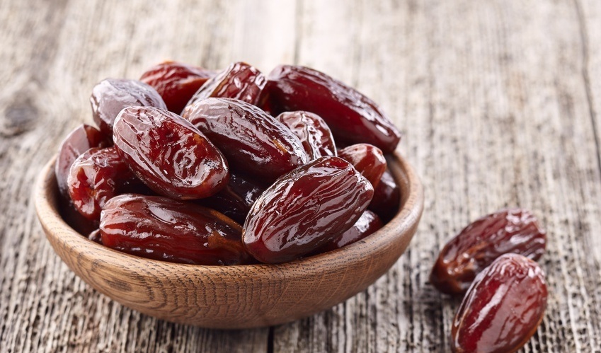 مصرف خرما چه مضراتی دارد! مصرف خرما چه مضراتی دارد!