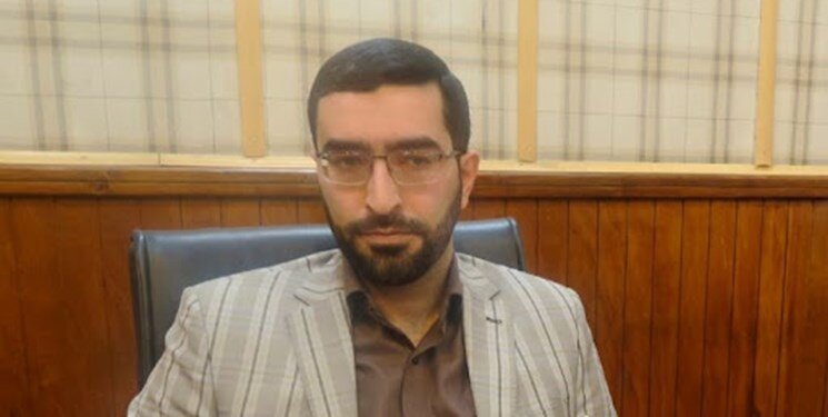 تعویض لامپ ویلای وزیر سابق از جیب مردم + فیلم تعویض لامپ ویلای وزیر سابق از جیب مردم + فیلم