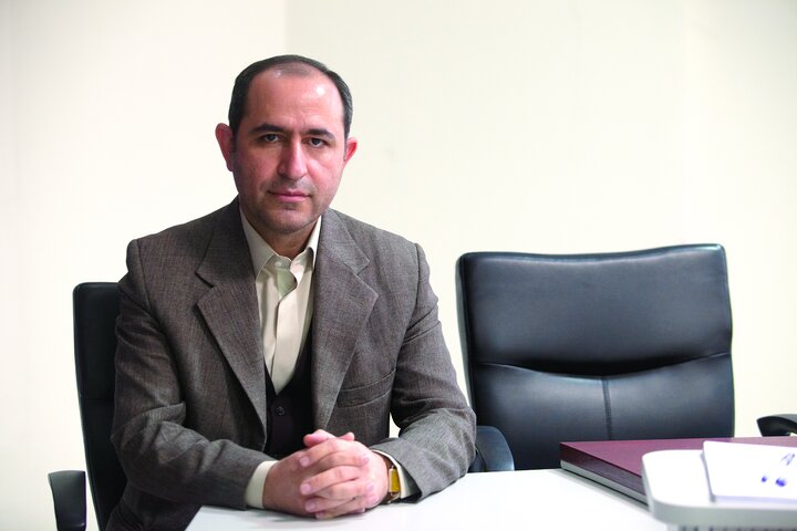 دلایل بسته شدن نماد شرکت های سرمایه گذاری استانی چیست؟ دلایل بسته شدن نماد شرکت های سرمایه گذاری استانی چیست؟