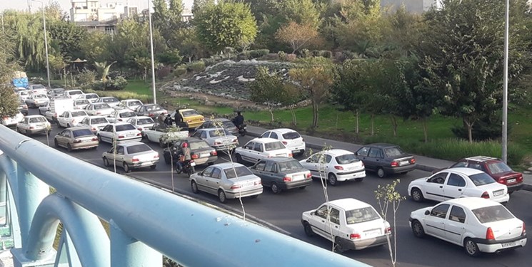 این محورها ترافیک سنگین است این محورها ترافیک سنگین است