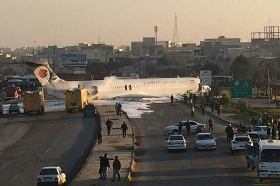 چرا هواپیمای تهران استانبول از باند خارج شد؟ چرا هواپیمای تهران استانبول از باند خارج شد؟