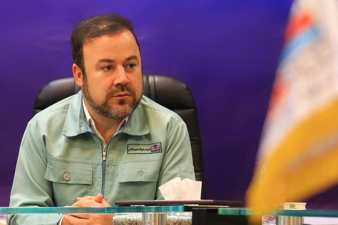 پیام تبریک مدیرعامل فولاد هرمزگان پس از کسب تندیس بلورین پیام تبریک مدیرعامل فولاد هرمزگان پس از کسب تندیس بلورین
