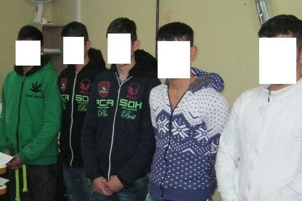 انهدام باند سارقان ۱۵ میلیارد تومانی انهدام باند سارقان ۱۵ میلیارد تومانی