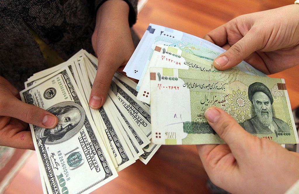 رشد نرخ تسعیر ارز بر درآمد بانک ها چه اثری داشته است؟ رشد نرخ تسعیر ارز بر درآمد بانک ها چه اثری داشته است؟