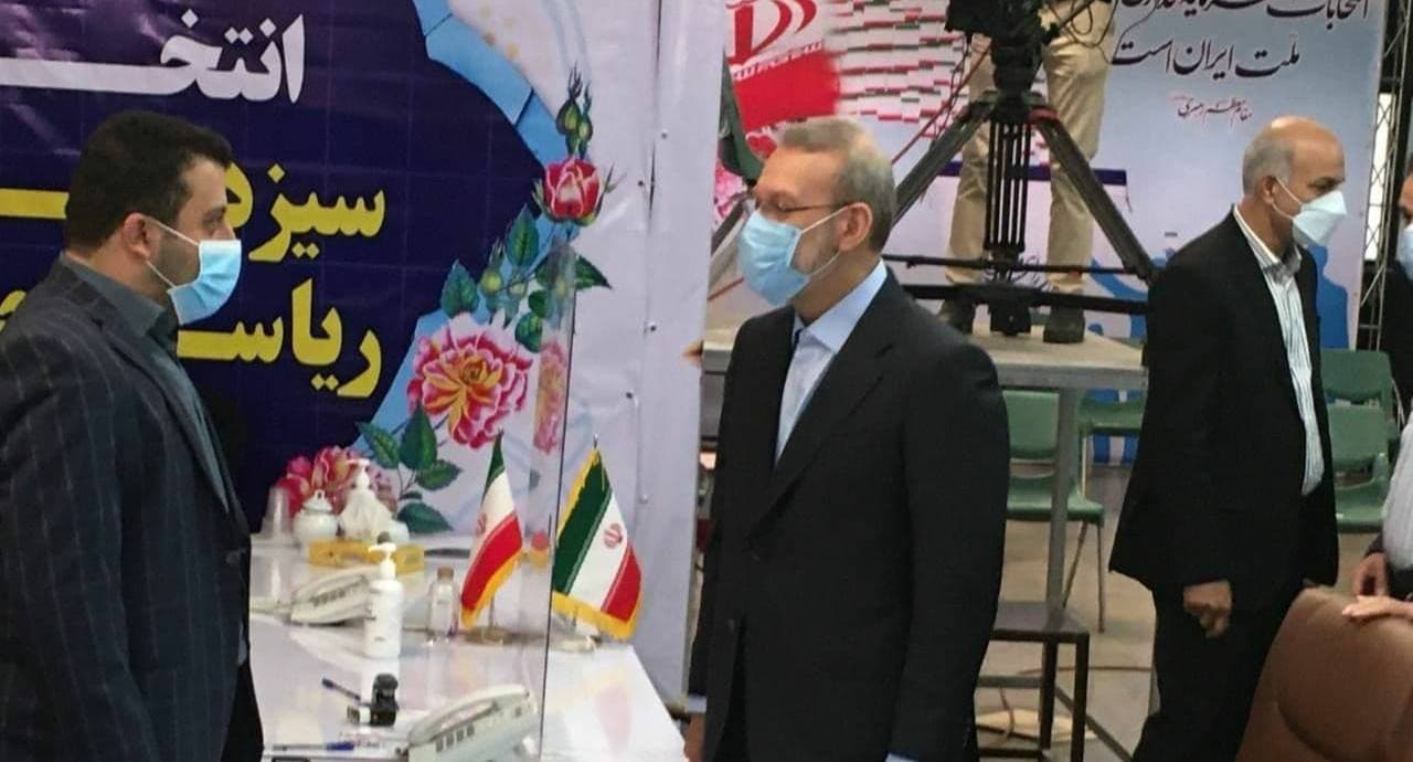 علی لاریجانی برای انتخابات ریاست جمهوری ثبت نام کرد علی لاریجانی برای انتخابات ریاست جمهوری ثبت نام کرد