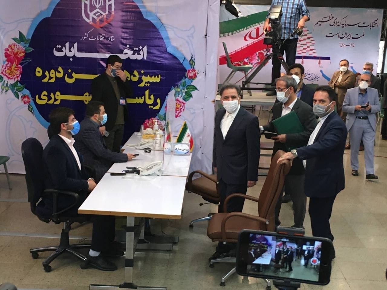 عباس آخوندی به میدان انتخابات۱۴۰۰ آمد عباس آخوندی به میدان انتخابات۱۴۰۰ آمد