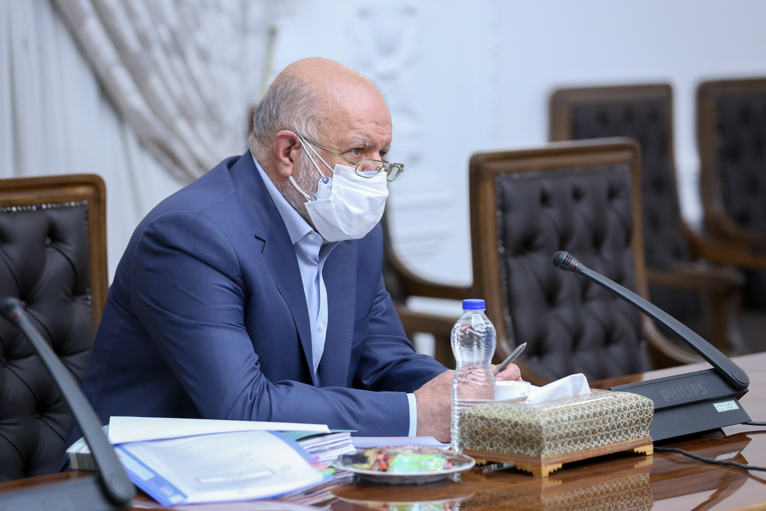 بنزین گران نمی شود بنزین گران نمی شود