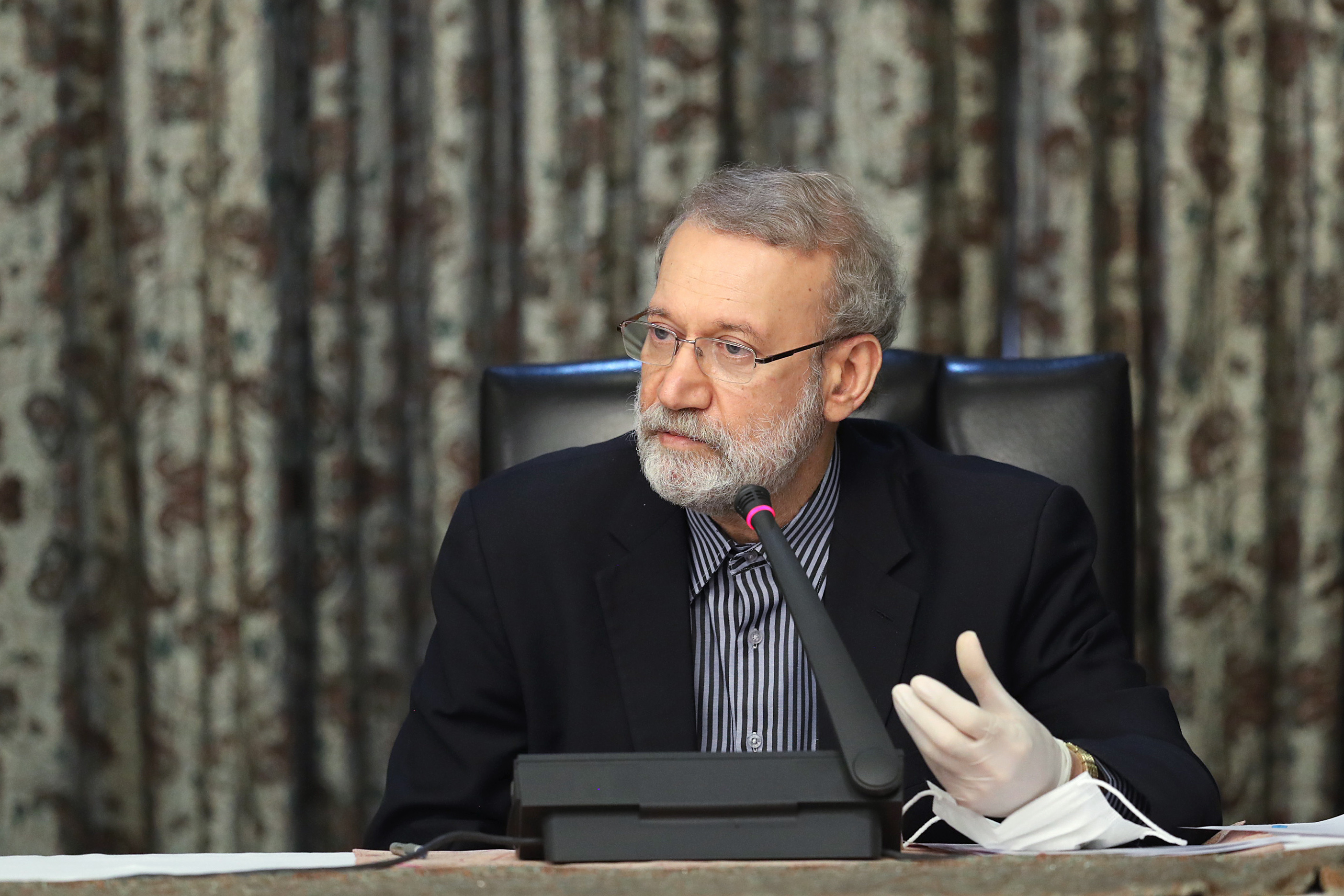 فیلم تبلغاتی لاریجانی از گفتگوی کلاب هاوس