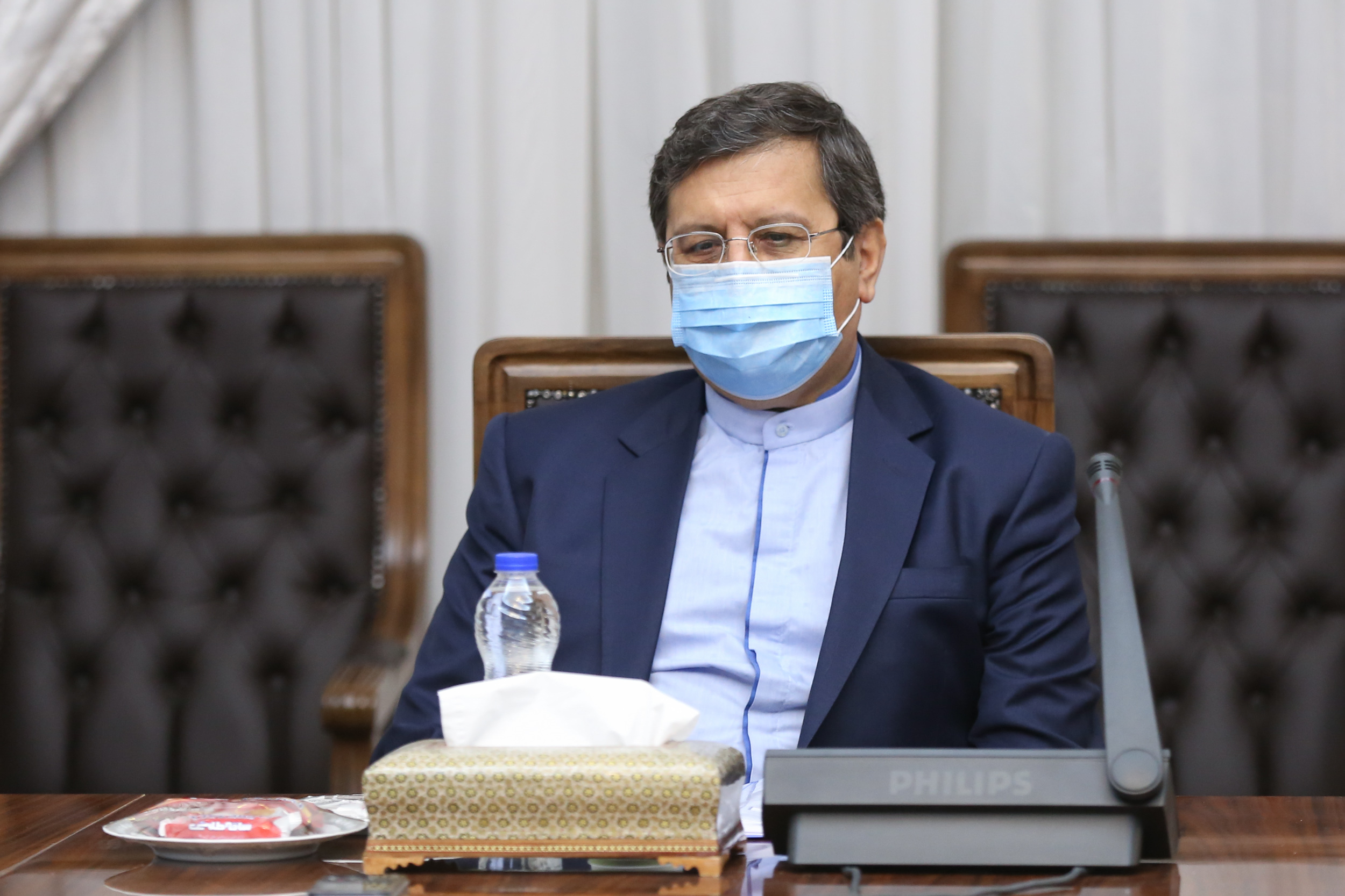 ارز واردات فوری یک میلیون دوز واکسن کرونا پرداخت شد / محموله جدید واکسن شنبه در دسترس خواهد بود ارز واردات فوری یک میلیون دوز واکسن کرونا پرداخت شد / محموله جدید واکسن شنبه در دسترس خواهد بود