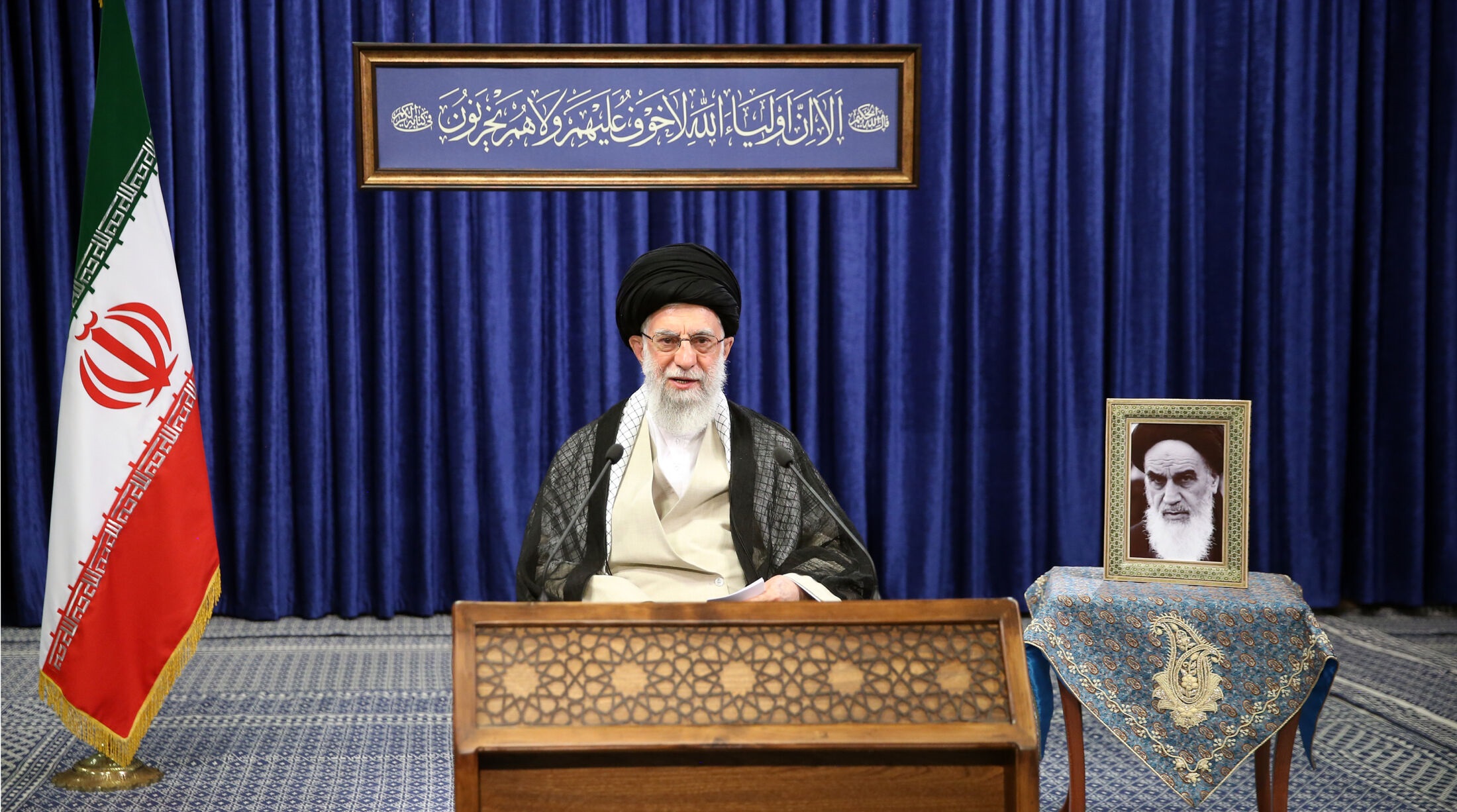 رهبر انقلاب: بعد از رحلت امام، بدخواهان بار دیگر جان گرفتند رهبر انقلاب: بعد از رحلت امام، بدخواهان بار دیگر جان گرفتند