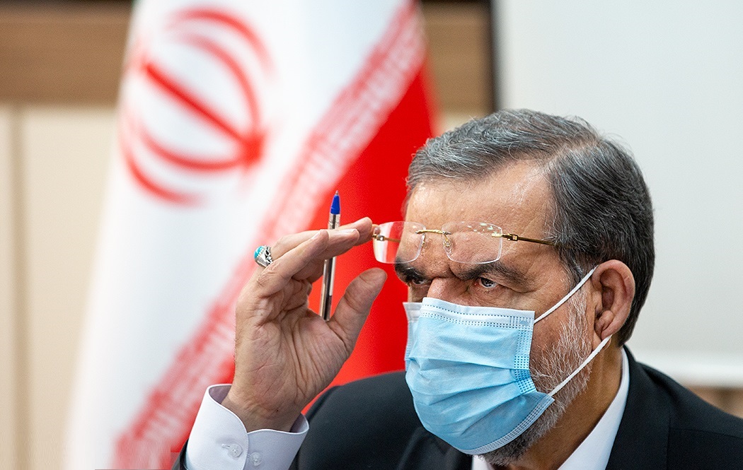 پاسخ محسن رضایی به سوالات اولین مناظره تلویزیونی نامزدهای انتخابات پاسخ محسن رضایی به سوالات اولین مناظره تلویزیونی نامزدهای انتخابات