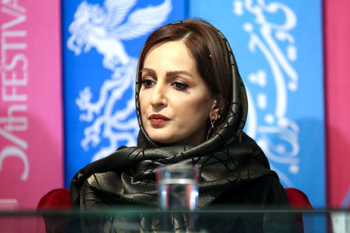 کاشان گردی شقایق دهقان و دوستش + عکس