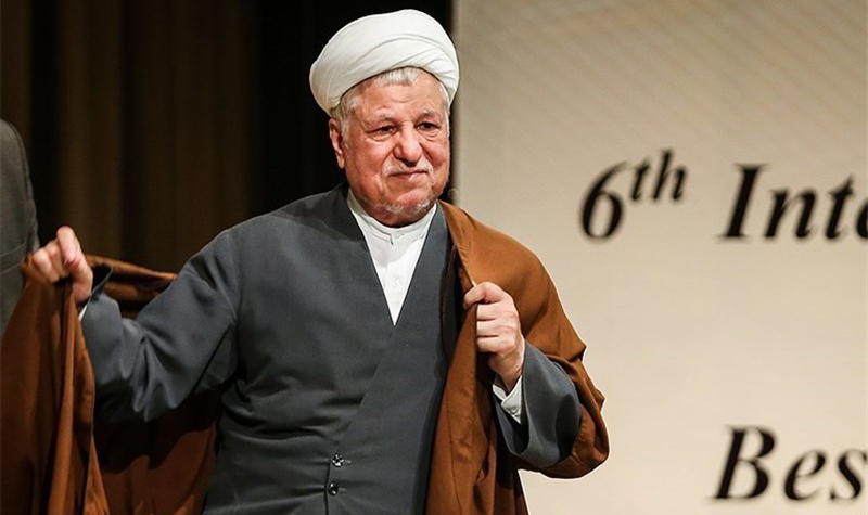 خاطرات آیت الله هاشمی از یک روز متفاوت در سیاست ایران خاطرات آیت الله هاشمی از یک روز متفاوت در سیاست ایران