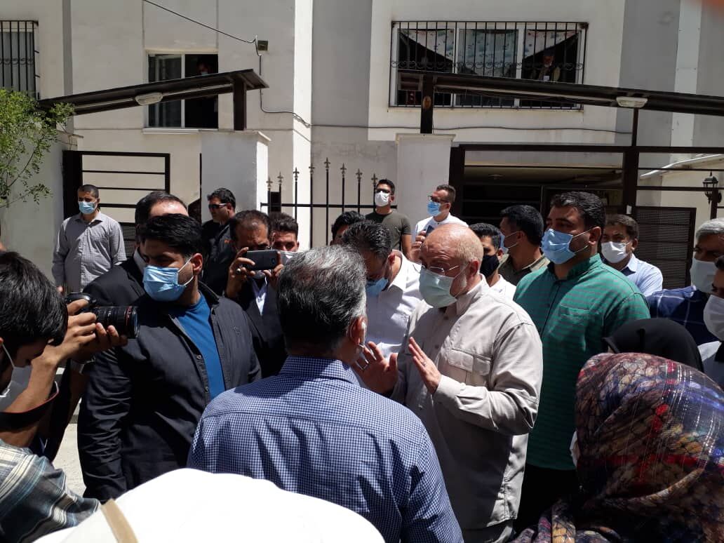 بازدید  قالیباف از مسکن مهر پردیس