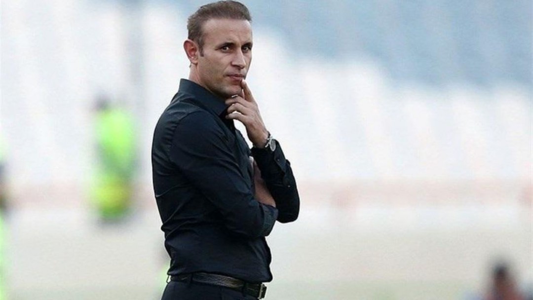 ترک نشست خبری سرمربی پرسپولیس بدون مصاحبه ترک نشست خبری سرمربی پرسپولیس بدون مصاحبه